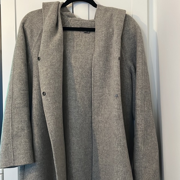Vince Duffle Coat- grey Sz small - Picture 2 of 3